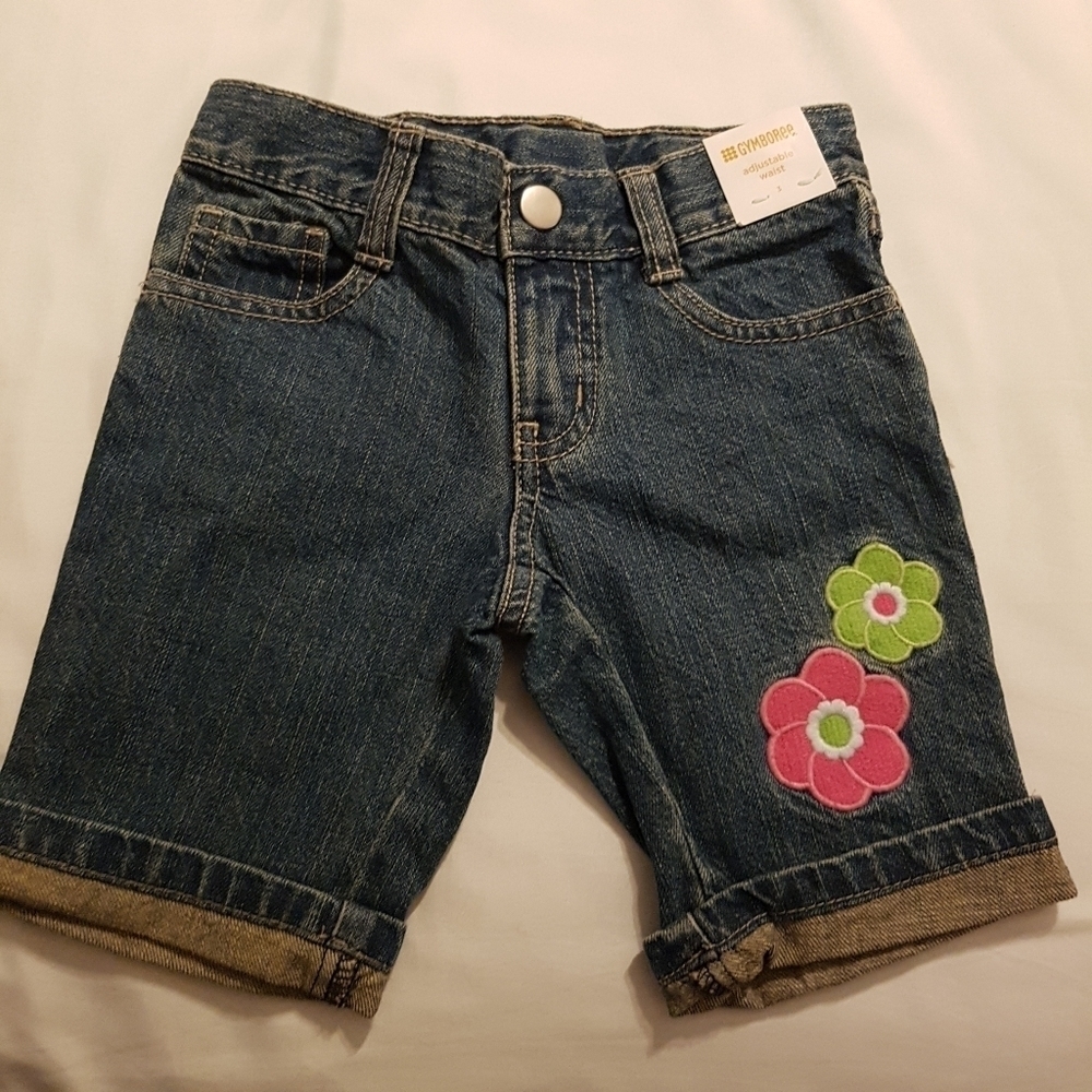 Gymboree girls size 3 3T jean shorts flowers embroidered, New